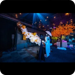 FireShot Capture 727 - BalloonsBearingElegance.com (@balloonsvegas) • Instagram photos and v_ - www.instagram.com